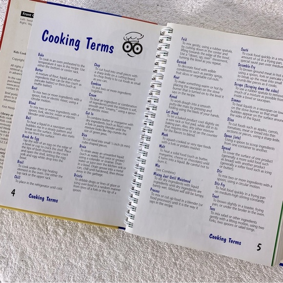 Vintage Company’s Coming Lids Cook 3in1 Collection Cookbook - Picture 4 of 13